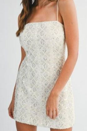 Beige Dress With Pearls And Sequins