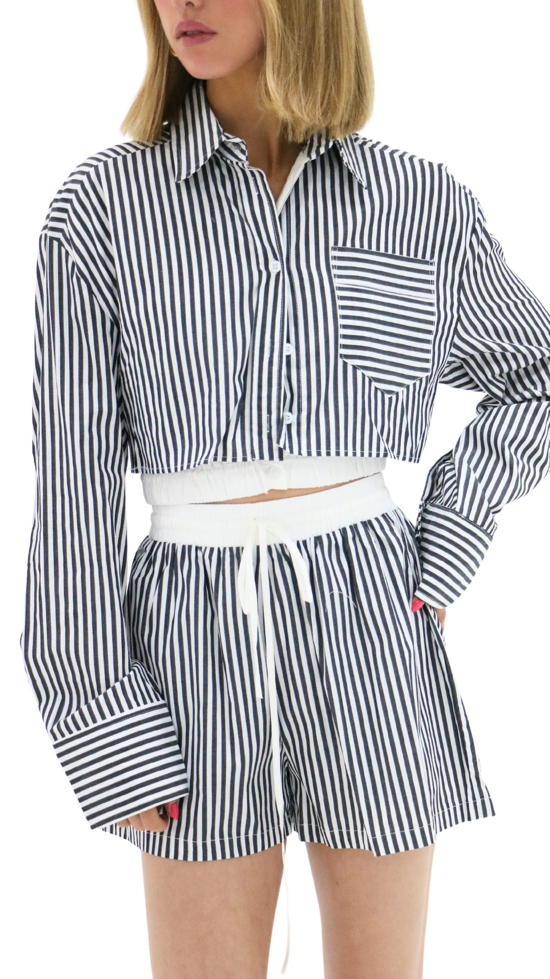 WHITE AND BLUE STRIPED SHORT