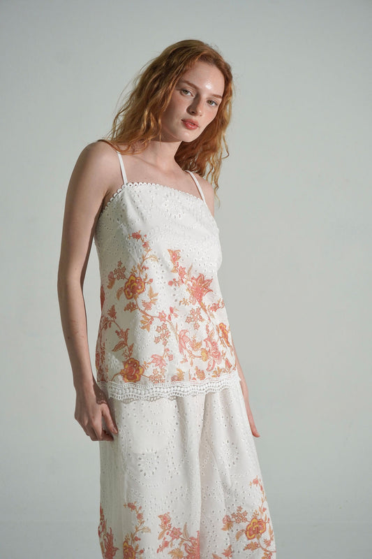 Embroidered bloom pants