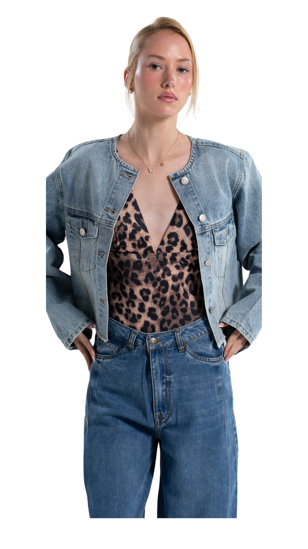 LIGHT DENIM JACKET