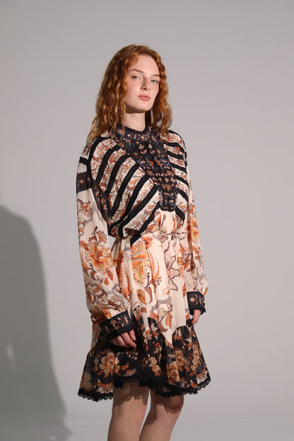 Exotic glam dress