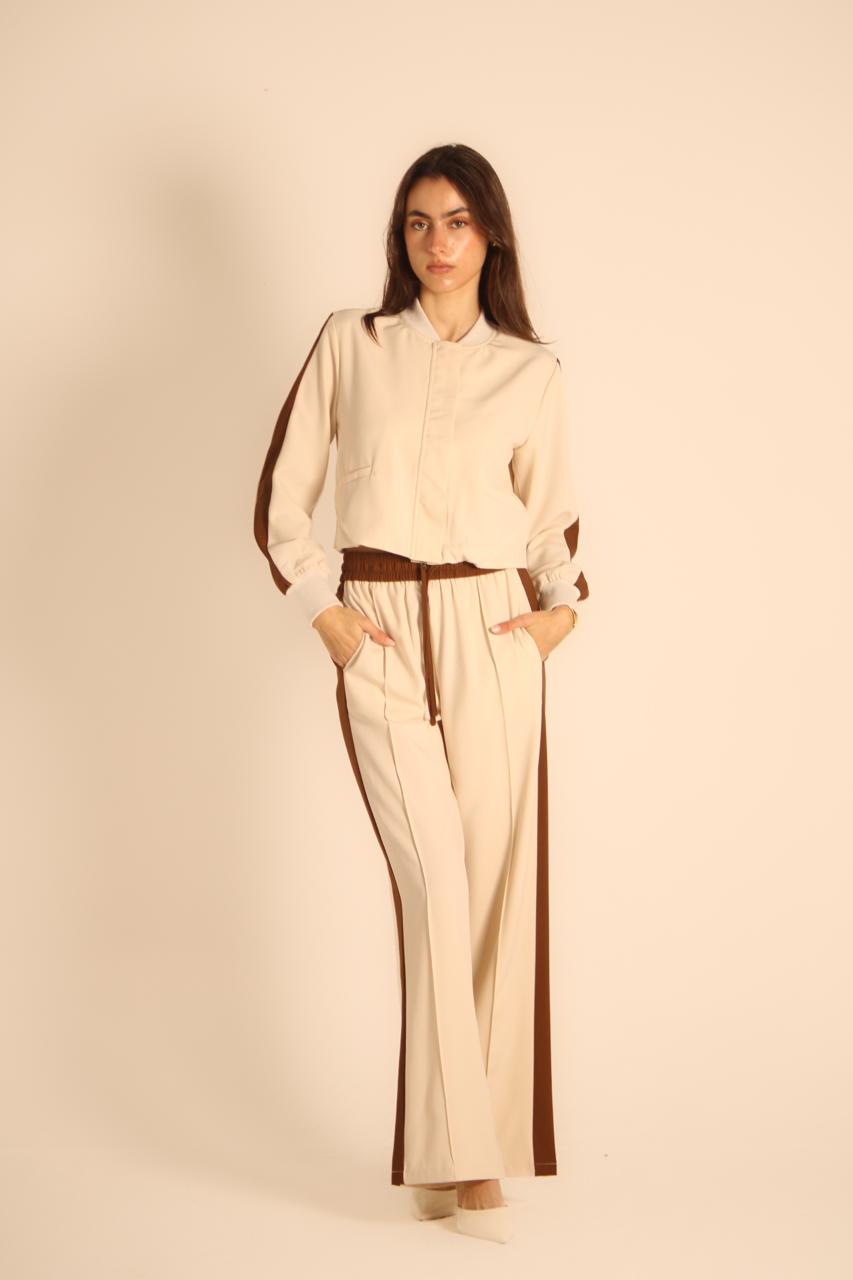 BEIGE PANTS COFFE LINE