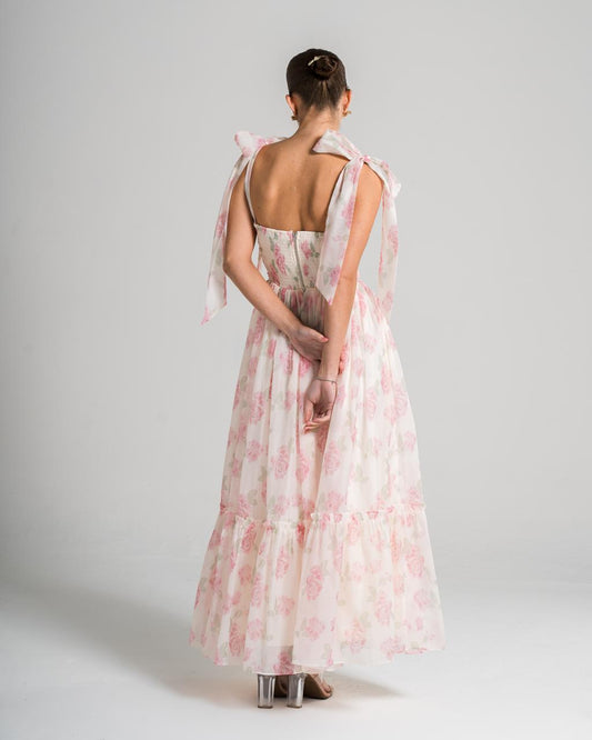 ROMANTIC PINK DRESS
