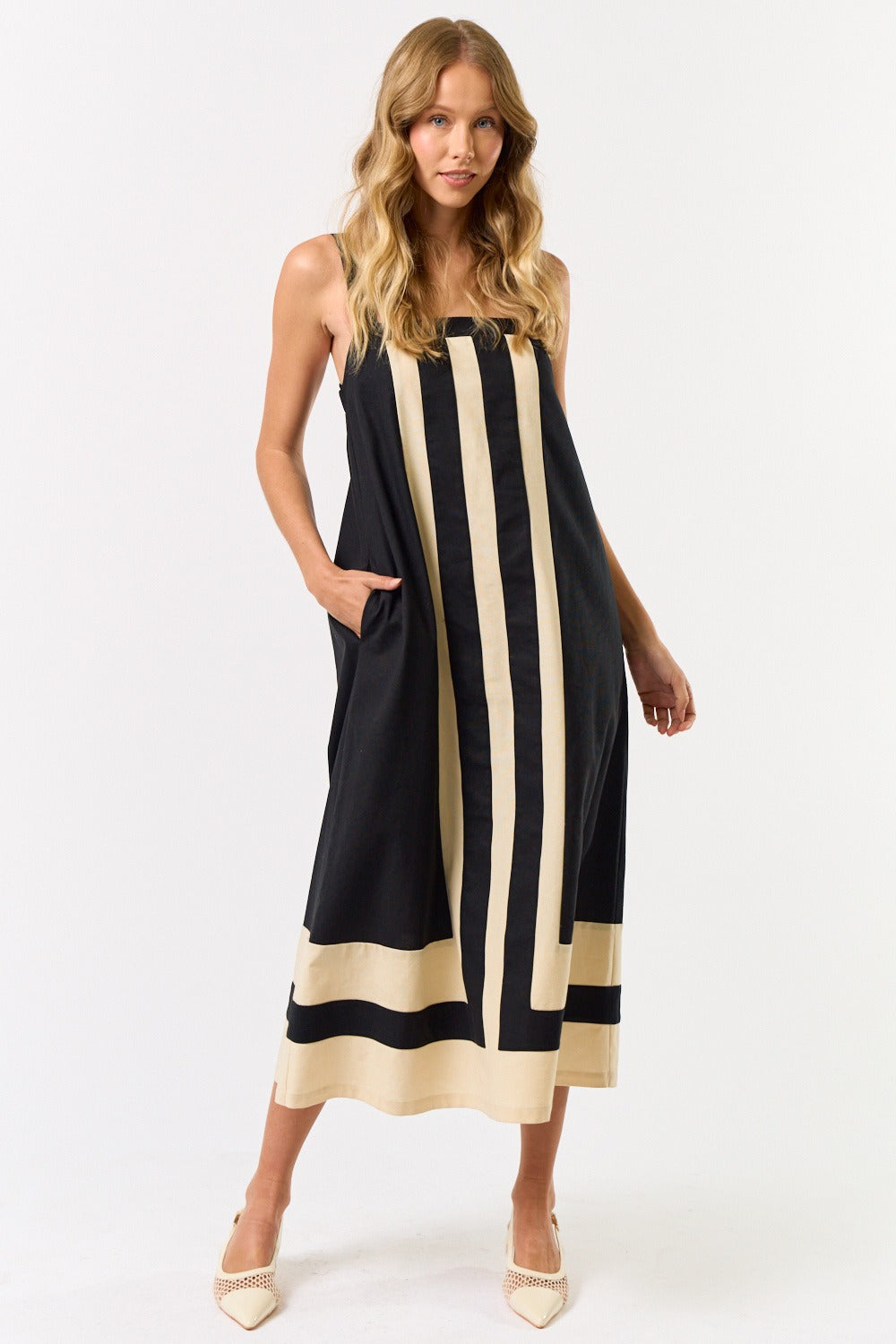 Black Dress With Beige Linen