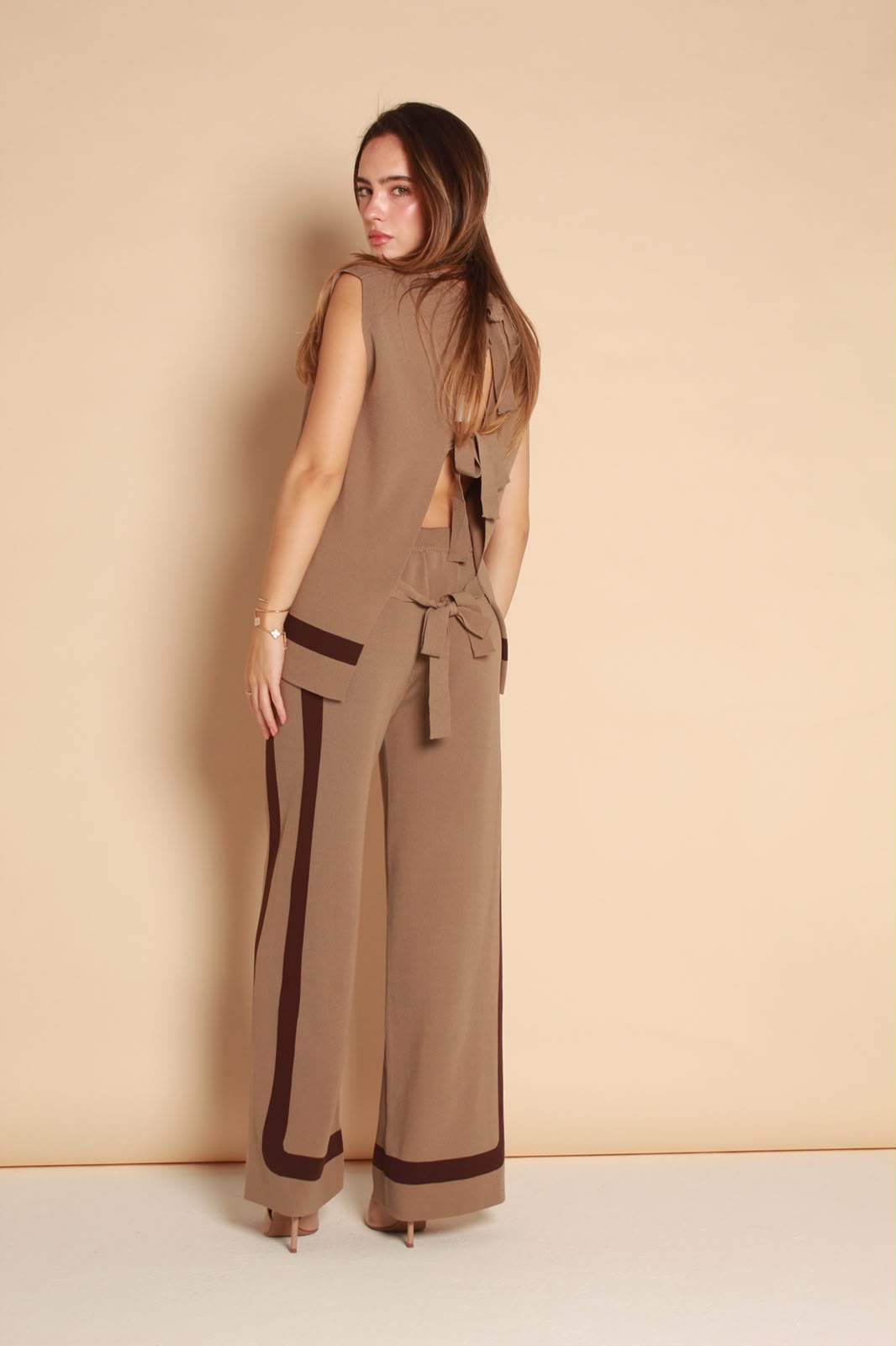 Contrast Knit Set — Taupe & Chocolate