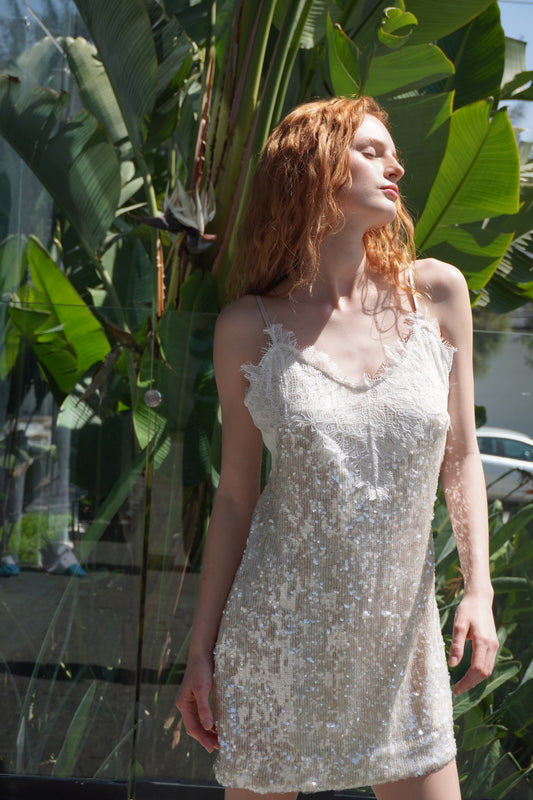 Mini sequins white dress